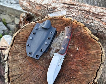 Handgjord taktisk kniv i N690-stål: Stabiliserat trähandtag, Kydex-slida