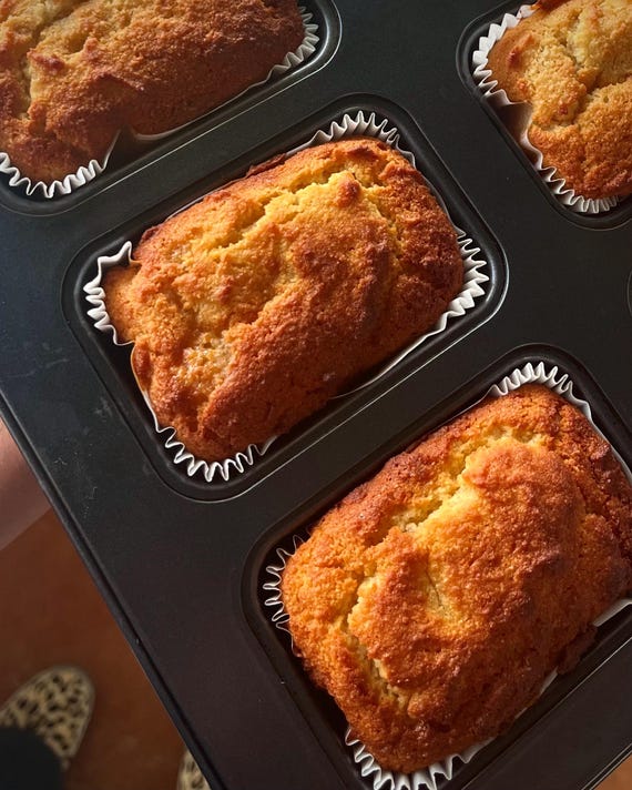 Keto Paleo Banana Mini-Loaves | diabetic-friendly, no sugar alcohol, grain-free, dairy-free