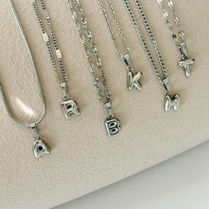 Collar con letra de burbuja, regalo para mejor amiga, colgante de pavé grueso de plata, collar con nombre de globo 3D, joyería que no se empaña, regalo de Navidad para ella