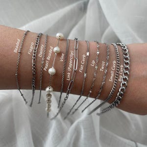 Zilveren kettingarmband • Sierlijke kettingen met kralen en gedraaide kettingen • Hypoallergene uniseks sieraden • Dagelijks gebruik voor hem en haar • Cadeau voor beste vriend