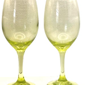 Cristar Copa Lexington Goblets Lime Green Stemware Vintage Mid Century Set of 2