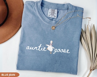 Comfort Colors Silly Goose Auntie Shirt, Funny Aunt Gift, New Aunt Pregnancy Reveal, Baby Announcement For Aunt, Favorite Aunt Tee, Aunt Tee