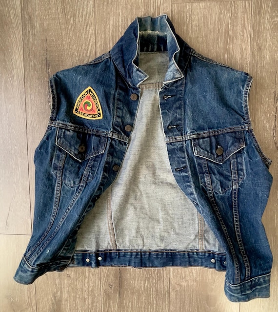 Chest 44 — vintage 60s Levi's Jacket Vest Men — #526 Rivets, Dark