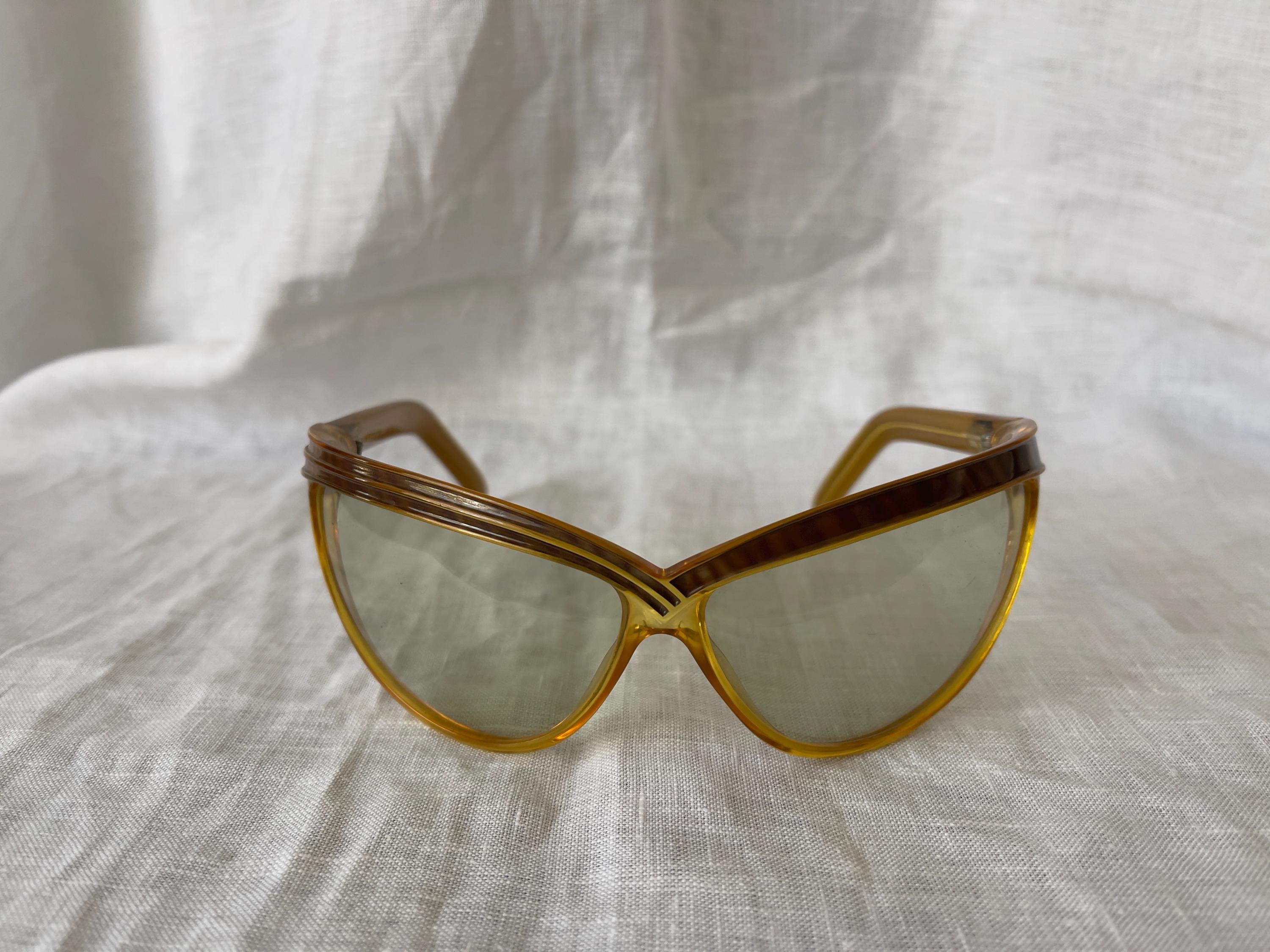 Vintage Swarovski sunglasses shield made in Austria 23k plated DANIEL SWAROVSKI Vintage Translucent Crystal-Embellished  main image 2