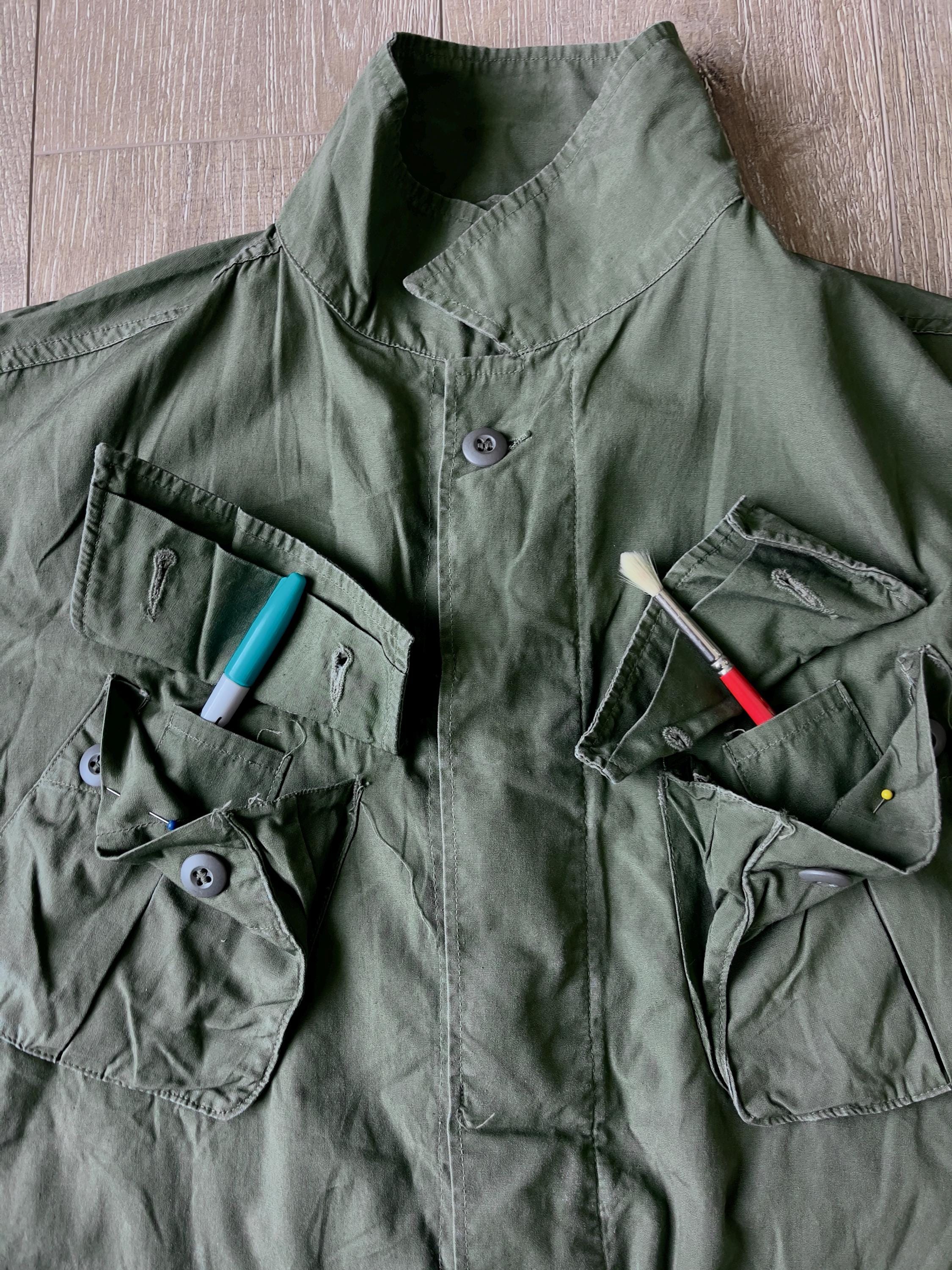 Chest 44 — Vintage US Army Jungle Fatigue Jacket — 100
