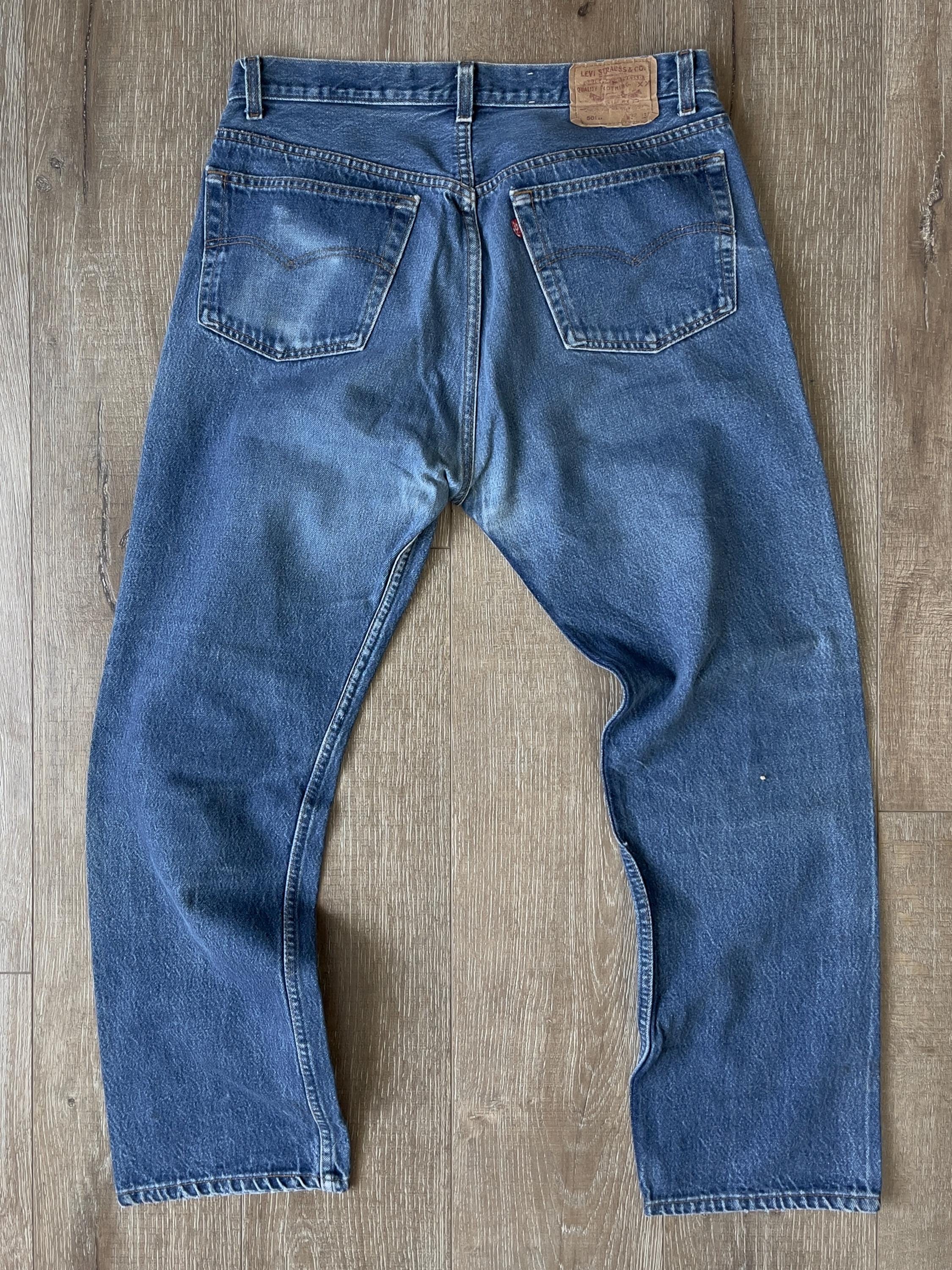 W35 L28.5 — vintage Levi's 501xx Jeans Men — 1980s, #552 Rivet