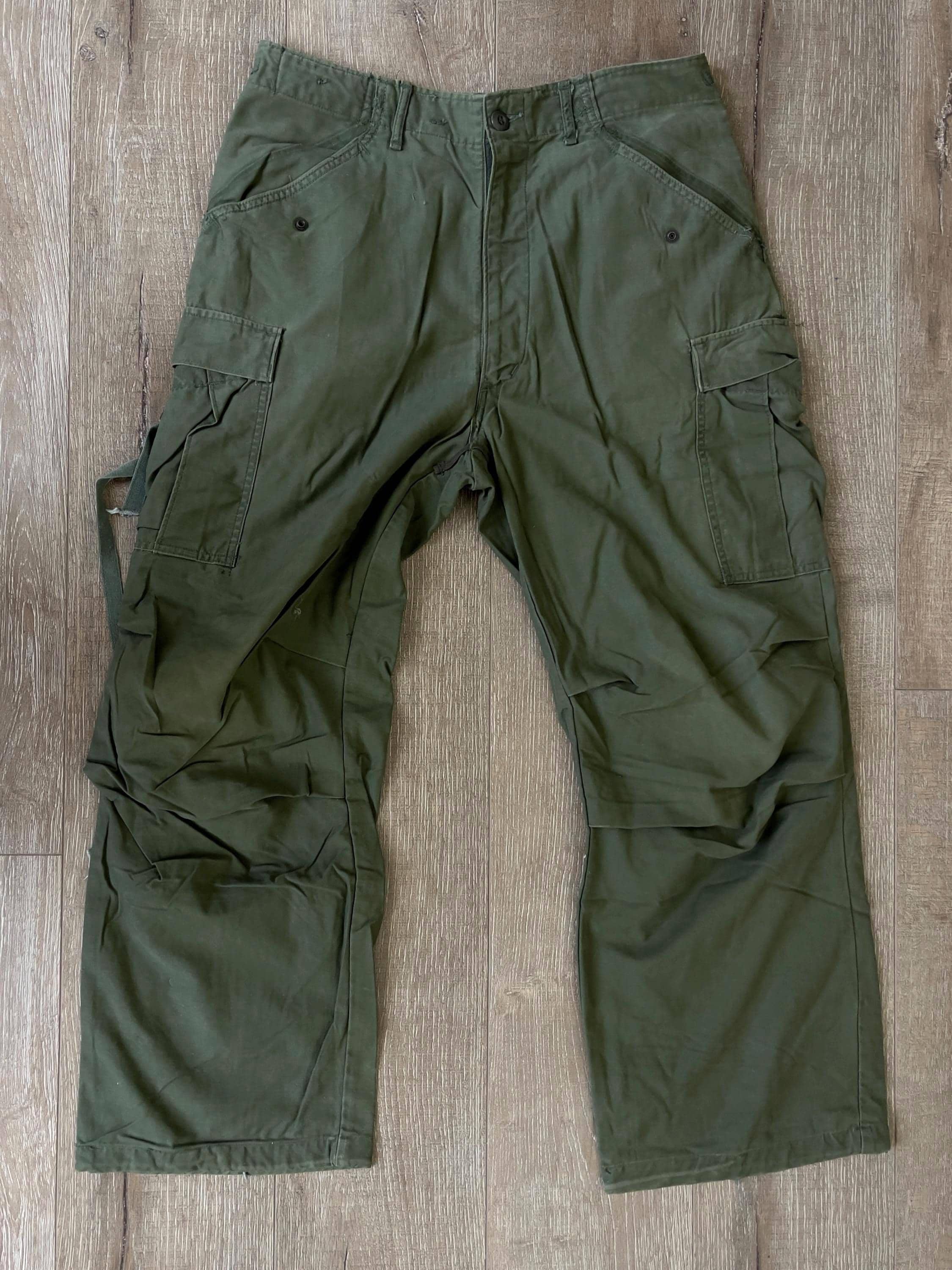 W34.5 L27.50 — Vintage US Military Combat Cargo Pants — 1970s, M65