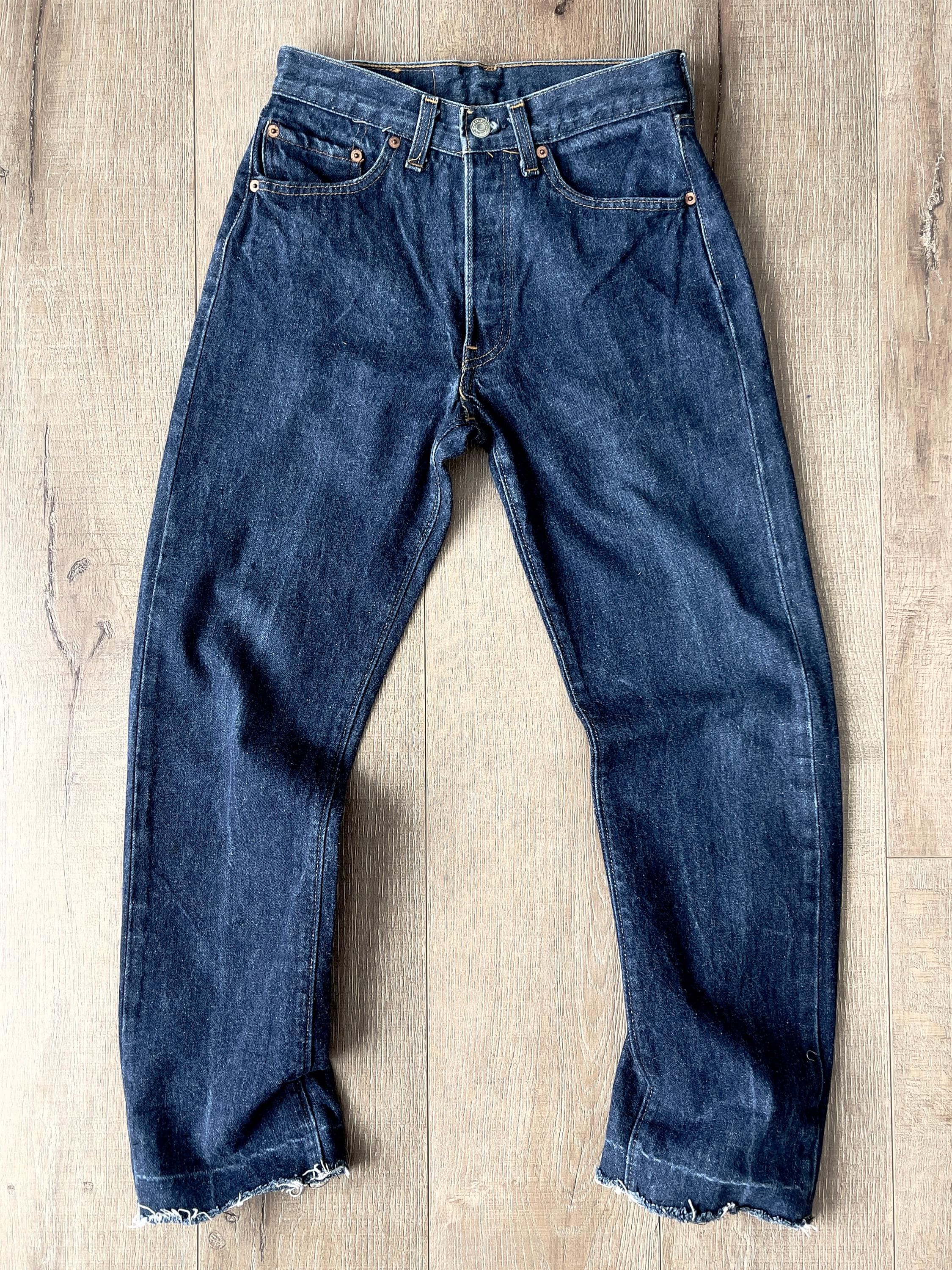 W28 L28 — Vintage Levi's 501 Jeans Men — 1982, #653 Rivet, Medium