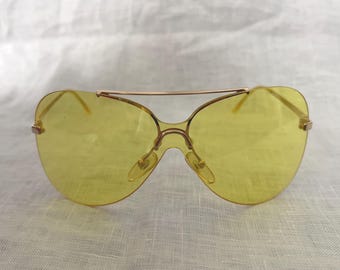 Gafas de sol estilo aviador Christian Dior (principios de la década de 2000): 462 125, doradas/amarillas, sin montura