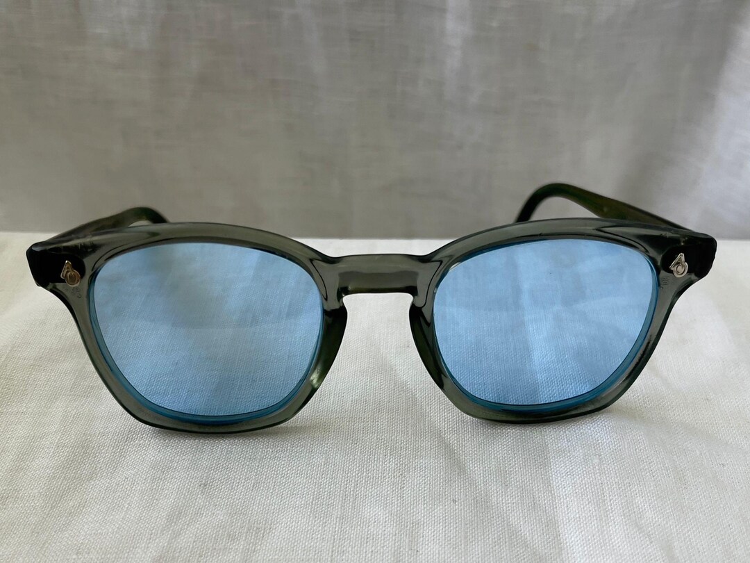 Vintage American Optical Sunglasses —flexi-fit, 6MZ87, Sky-blue