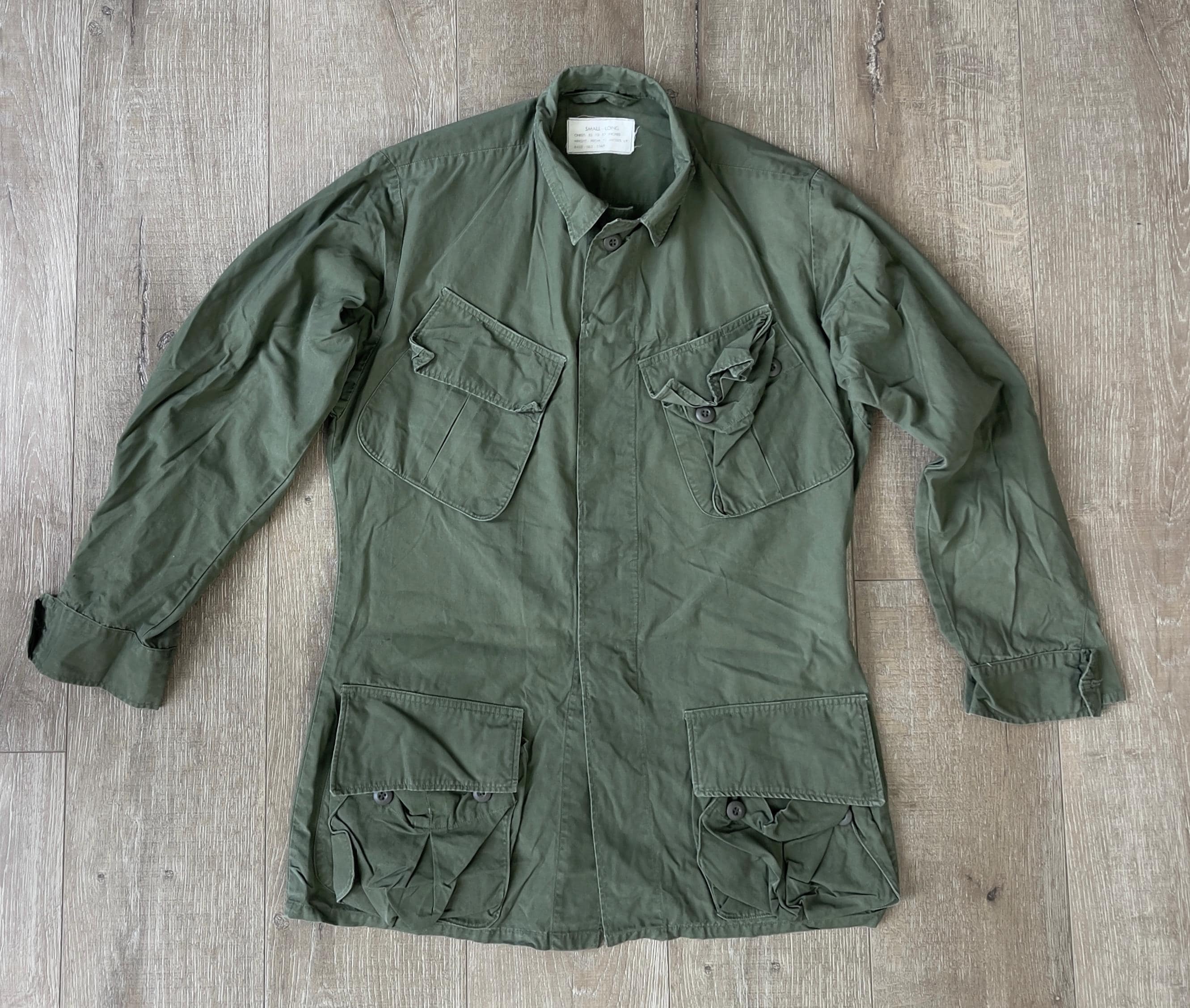 Vintage 1970s Vietnam War US Army Jungle Fatigue Jacket