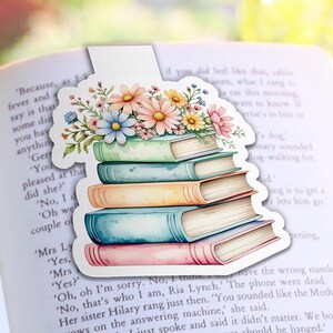 Wildflowers Magnetic Bookmark, Cute Stack of Books, Magnetic Page Marker, Page Saver, Book Mark, Pretty Bookmark, Unique Bookmark, MB21