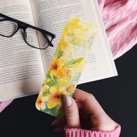 Watercolor Honeycomb Bookmark, Laminated Bookmark, Floral Pattern, Cute Bookmarks, Nature Bookmark, Book Club Gifts, Nature Bookmark, BK3