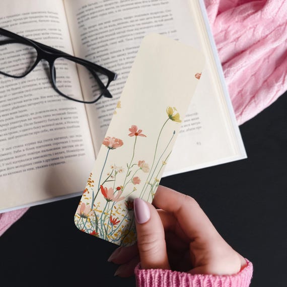 Cute Flower Bookmark, Colorful Bookmark, Aesthetic Bookmark, Laminated Bookmark, Custom Bookmark, Smut Reader, Bookstagram, BK12
