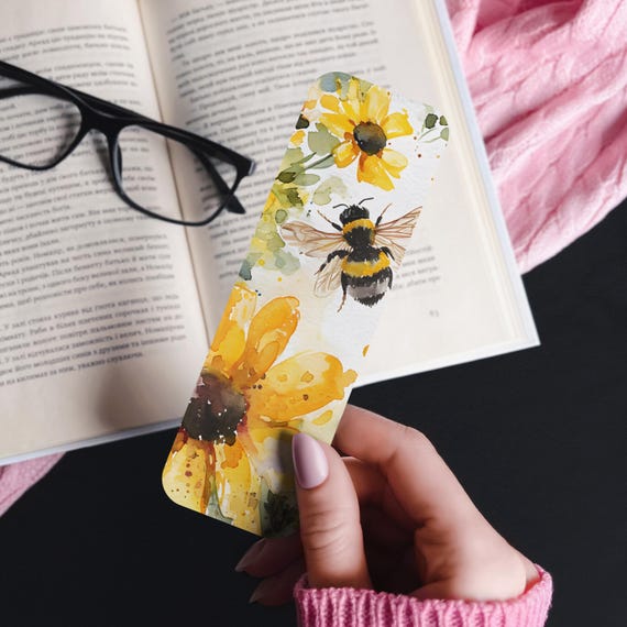 Cute Bee Watercolor Bookmark, Bumblebee Gift, Aesthetic Bookmark, Page Saver, Laminated Bookmarks For Women, Childrens Bookmark, BK4