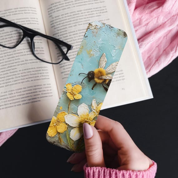 Cute Bumblebee Watercolor Bookmark, Cottagecore Page Saver, Laminated Bee Bookmark, Gifts Under 5, Aesthetic Bookmark, Page Holder, BK5