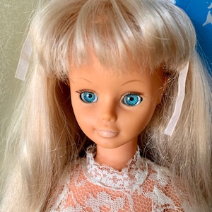 Vintage Ash Blond Cathie Bella Doll Original Bridal Bridesmaid Dress Rare Find!