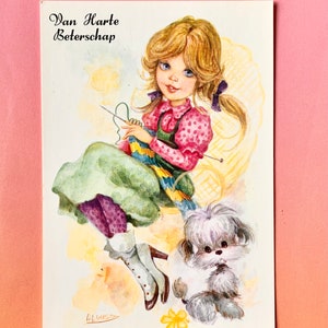 Ongebruikte Vintage Ansichtkaart jaren 70 Get Well Soon Meisje met Puppy