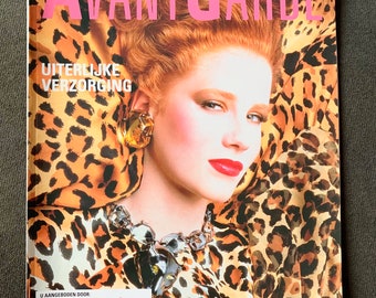 vintage hollandaise Avantgarde Douglas Magazine des années 80 Linda Spierings Mode Beauté