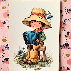 Ongebruikte Vintage Ansichtkaart jaren 70 Jongen met Accordeon