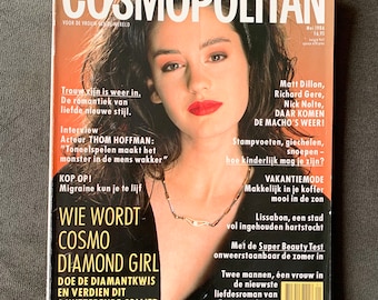 Vintage Dutch Cosmopolitan Magazine May 1986 Covermodel: Juliette Cher Julie Christie Monique Klemann Fashion Lancôme Add