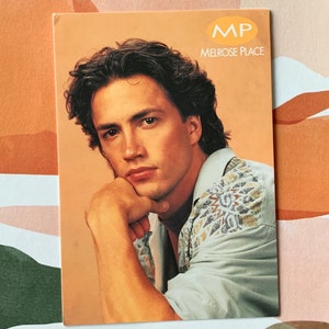 Vintage ansichtkaart Andrew Shue Melrose Place 1992 Spelling Television Inc.