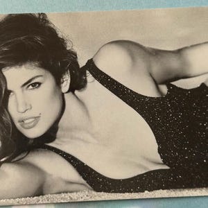 Carte postale vintage non utilisée Cindy Crawford photo noir et blanc Topmodel Topmodel Actrice Glamour 1023