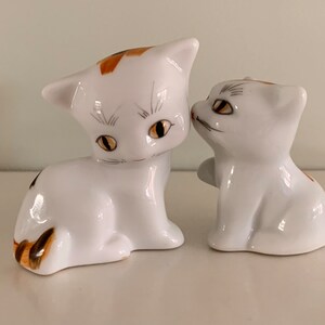 Vintage Ceramic Kittens Set of 2 Cats Figurines White Brown Striped