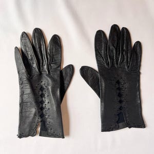Vintage Ladies Black Leather Gloves with Embroidered Accents