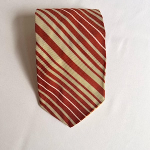 Vintage Men&#39;s Necktie Orange Knit Fabric