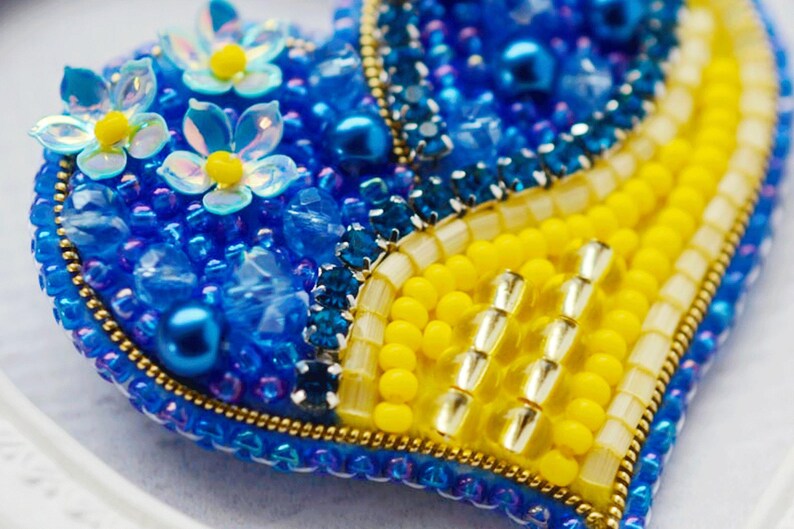 Beaded Brooch Kit 'Ukrainian heart', DIY Jewelry Making, Bead Embroidery Craft Kit