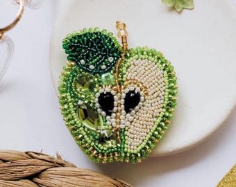 Beaded Brooch Kit: Green Apple DIY Jewelry Making