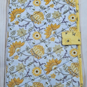 Bolsa para proyecto de punto de cruz acolchada "Miel y lavanda"
