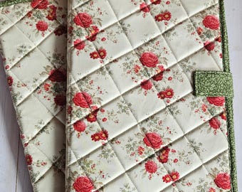 Folder Quilted Cross Stitch Project Bag "Merry Little Christmas" Tilda