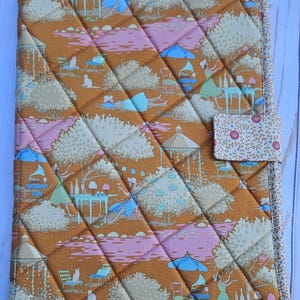 Carpeta acolchada para proyecto de punto de cruz "Sunday Brunch Ginger" Tela Tilda