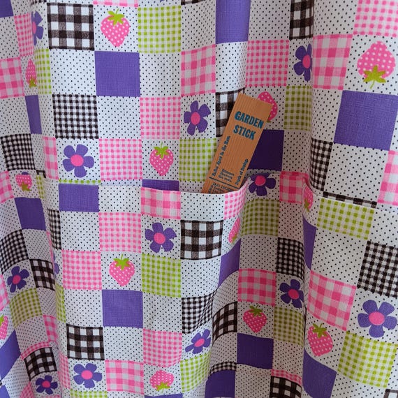 Vintage Handmade Patchwork Print Mod Flowers Hous… - image 3