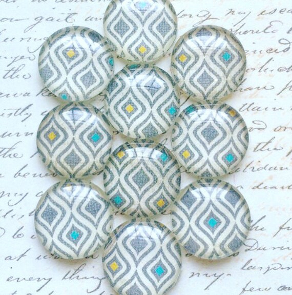 Items similar to Glass Decorative Fridge