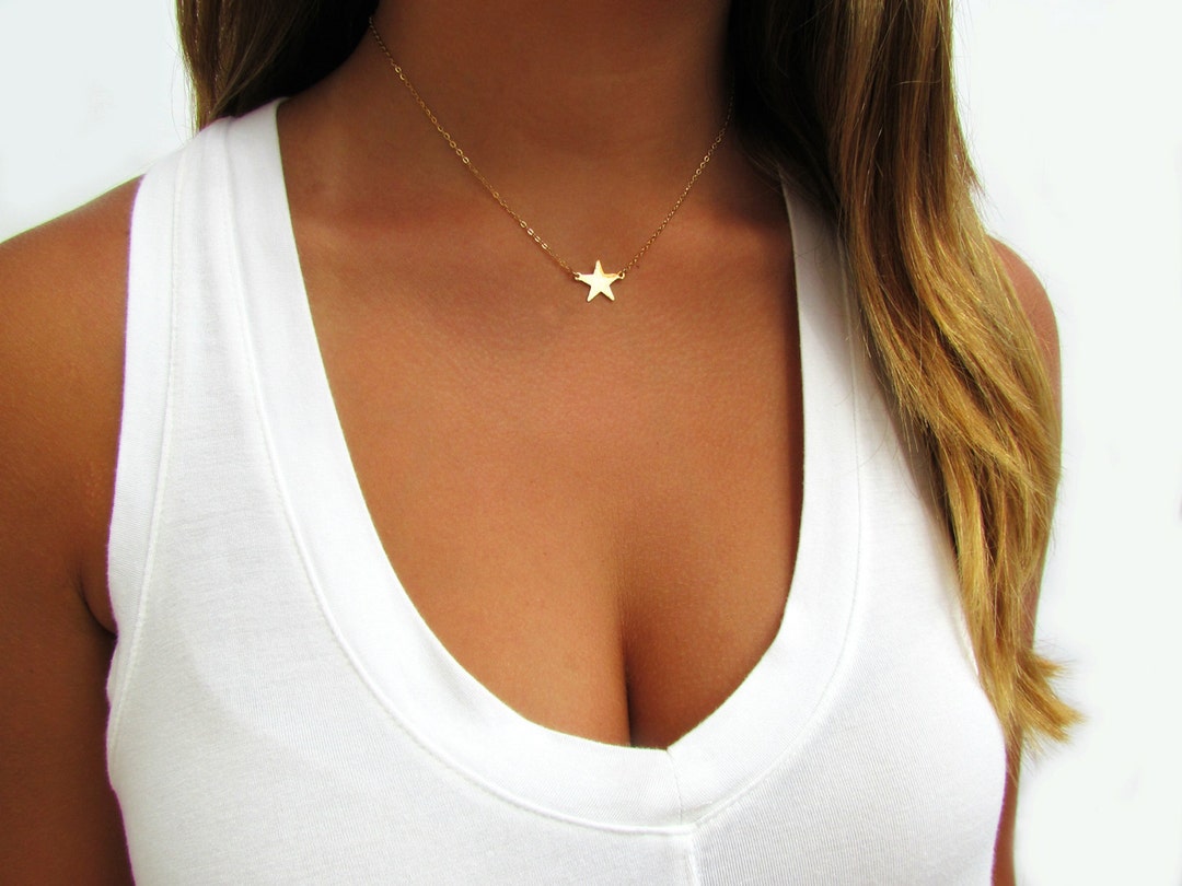 Hammered Star Pendant Necklace