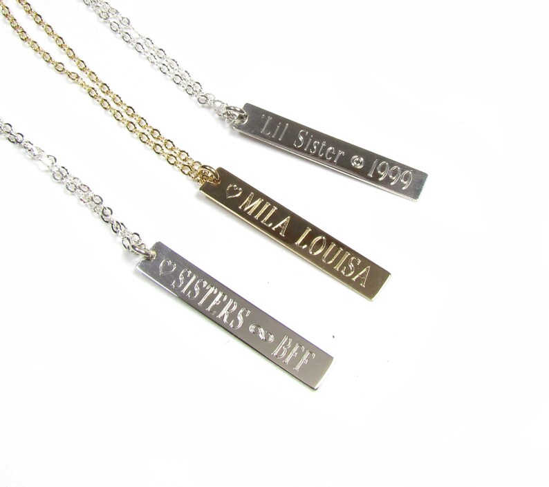 Vertical bar engraved necklace Clearance