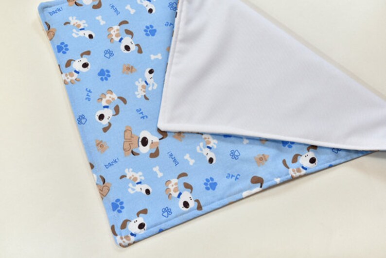 Place Mat Pet Crate Mat Pad Supplies Waterproof Dog Puppy Food Mat Gifts For Pet Gift