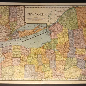 Ancienne Carte magnifiquement colorée de l'État de New York, 1885, par James Monteith