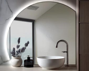 Halve cirkel badkamer led spiegel, badkamer spiegel met achtergrondverlichting, asymmetrische hal moderne onregelmatige wandspiegel, uniek ontwerp voor uw badkamer