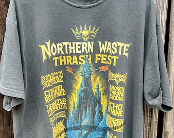 Nord Waste Fantasy Thrash Metal T-Shirt, Frozen Realm Vintage Grafik T-Shirt, Schweres Musik Festival T-Shirt, Dark Castle Comfort Colors Gothic
