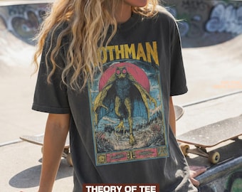 Mothman Cryptid Retro Graphic Tee | Vintage Paranormal Shirt Design | Comfort Colors t shirt | Horror Folklore Gift Idea | Funny Shirt
