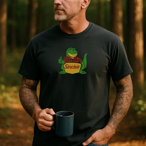 Sinclair Dinosaur Shirt – Funny Vintage Earl Sinclair Parody Tee – Retro Dino Gas Station Mashup – Comfort Colors T-Shirt for 90s Fans