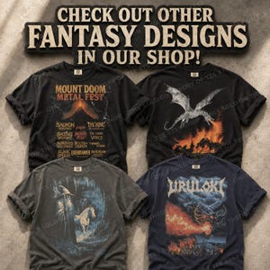 Mörk fantasi-tröja | Ryttare på hästen grafisk t-shirt | Komfortfärgad plaggfärgad t-shirt | Fantasyfan-present | bild 6
