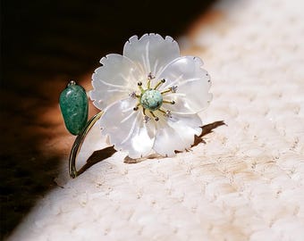 Natural Pearl Shell Flower Brooch|Gold Plated Turquoise Pearl Elegant Gift Idea|Womes Brooch|Something Blue|Sea Shell Brooch|Booho Pearl Pin