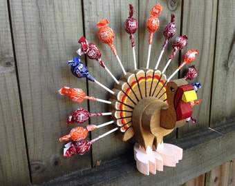 Small Wood Turkey Lollipop Holder (16 mini Tootsie Roll pops included)