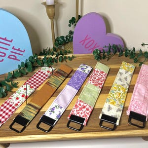 Patchwork Wristlets | Keychain holder | Key holder | Fabric Keyfob | Quilted Keyfob