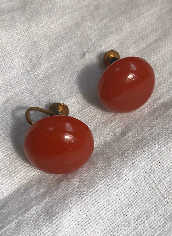 Cherry Red Bakelite Button Earrings Screw Back - image 4